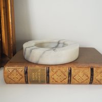 Vintage marble ashtray | Vintage ashtray | White and grey marble ashtray | Marble ashtray | White marble ashtray