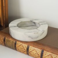 Vintage marble ashtray | Vintage ashtray | White and grey marble ashtray | Marble ashtray | White marble ashtray