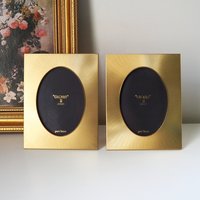 Vintage photo frames | Set of two vintage brass frames | Jyden photo frames | Oval photo frames | Vintage brass frames