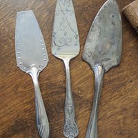 Vintage silver plated cake server | Vintage cake server | Silver plated cake servers | Ornate cake server | Vintage pie server