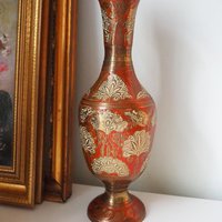 Vintage brass vase | Large enamelled brass vase | Vintage brass vases | Tall brass vase | Vintage vase | Brass and red vase