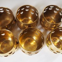 Set of six vintage tealight candle holders | Brass tealight candleholders | Vintage brass votive candleholders | Brass tealight holders