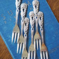 Set of six vintage dessert forks | Small vintage forks | Vintage dessert forks | Vintage dessert fork set | Amefa dessert forks