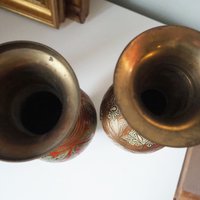 Vintage brass vase | Large enamelled brass vase | Vintage brass vases | Tall brass vase | Vintage vase | Brass and red vase