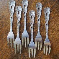 Set of six vintage dessert forks | Small vintage forks | Vintage dessert forks | Vintage dessert fork set | Amefa dessert forks