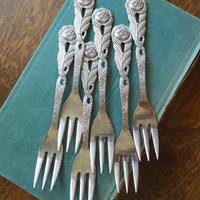 Set of six vintage dessert forks | Small vintage forks | Vintage dessert forks | Vintage dessert fork set | Amefa dessert forks