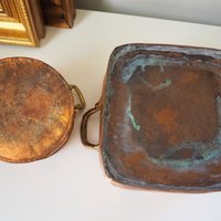 Set of two vintage copper planters | Mismatched copper planters | Round and rectangular copper planters | Vintage planters with handles