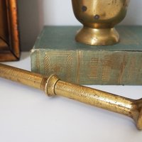 Vintage brass mortar and pestle | Vintage brass mortar | Mariefors-Kellokoski mortar | Made in Finland | Brass mortar