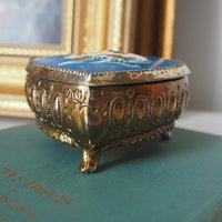 Vintage jewelry box | Heart shaped jewelry box | Vintage hinged trinket box | Small vintage jewelry box | Maritime jewelry box