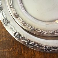 Set of two vintage alpacca silver plates | Alpacca silver platters | Vintage alpacca plates | Set of two small vintage trays