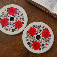 Vintage enamelled stove top burner covers | Electric stove burner covers | Set of two vintage burner covers | Finel | Esteri Tomula
