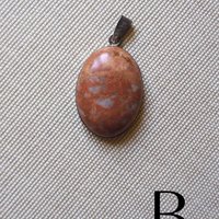 Vintage pendants | Semi-precious stone pendants | Simple stone pendants | Vintage jewelry | Silver and stone pendants