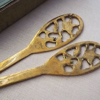 Vintage salad servers | Brass salad servers | Vintage serving utensils | Vintage brass salad servers | Brass serving utensils