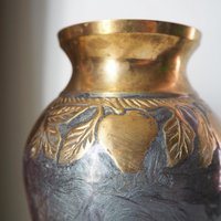 Vintage brass vase | Enameled vase with a fruit motif | Vintage vase | Brass and enamel vase | Chunky vase | Brass vase