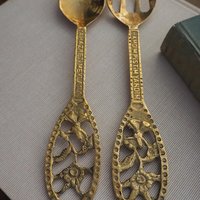 Vintage salad servers | Brass salad servers | Vintage serving utensils | Vintage brass salad servers | Brass serving utensils