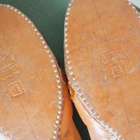 Vintage leather slippers | Embroidered leather slippers | Vintage leather slipper shoes | Indian slippers | Embroidered slippers | UK Size 4