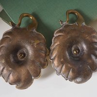 Set of two vintage chamber candlestick holders | Chamber candlestick holders | Antique bronze candleholders | Antique chamber candle holders