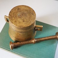 Vintage brass mortar and pestle | Heavy brass mortar | Vintage brass mortar | Large brass mortar set | Antique mortar set