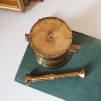 Vintage brass mortar and pestle | Vintage brass mortar | Small brass mortar