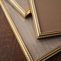 Set of three vintage photo frames | Vintage picture frames | Matching vintage frames | Vintage gold tone frame set | Vintage frame set