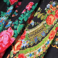 Vintage floral scarves | Floral scarf with a fringe | Vintage wool scarf | Vintage wool shawl | Vintage floral scarf