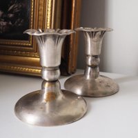 Set of two vintage candlestick holders | Silver plated candlestick holders | Simple silver tone candlestick holders | Vintage candle holders