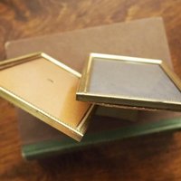 Set of two vintage brass photo frames | Brass photo frames 10x15 cm | Matching picture frames | Vintage brass picture frames