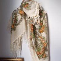 Vintage floral scarf | Large vintage wool scarf | Floral shawl with fringe | Vintage wool shawl | Retro floral scarf | Slavic floral scarf