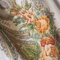 Vintage floral scarf | Large vintage wool scarf | Floral shawl with fringe | Vintage wool shawl | Retro floral scarf | Slavic floral scarf