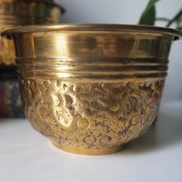 Set of four vintage planters | Small matching brass planters | Vintage brass planters | Round vintage planters | Vintage planters