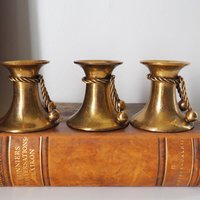 Set of three vintage brass candlestick holders | Matching candlestick holders | Vintage brass candle holders | Vintage candle holder set