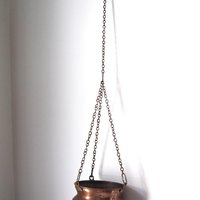 Set of two vintage copper planters | Mismatched copper planters | Round copper planters | Vintage copper planters | Hanging planter