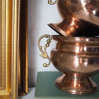 Set of two vintage copper planters | Vintage footed bowls | Matching copper planters | Vintage footed planters | Vintage planters