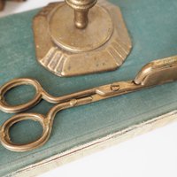Vintage candle scissors | Brass candlewick scissors with stand | Brass candle scissors | Brass candle snuffer and trimmer