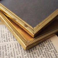 Set of two vintage brass photo frames | Brass photo frames 10x15 cm | Matching picture frames | Vintage brass picture frames