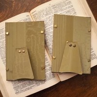 Set of two vintage brass photo frames | Brass photo frames 10x15 cm | Matching picture frames | Vintage brass picture frames