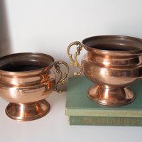 Set of two vintage copper planters | Vintage footed bowls | Matching copper planters | Vintage footed planters | Vintage planters