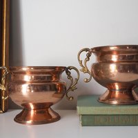 Set of two vintage copper planters | Vintage footed bowls | Matching copper planters | Vintage footed planters | Vintage planters