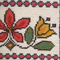 Vintage wall hanging | Scandinavian wall hanging | Swedish wall tapestry | Tvistsöm wall hanging | Wool embroidery | Welcome wall tapestry