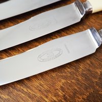 Set of six vintage knives | Sheffield knives | Vintage stainless steel knives | Vintage knife set | Atkinson Brothers knives | Bakelite