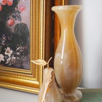 Vintage onyx marble home decor set | Onyx marble vase and pear | Vintage bud vase | Vintage single flower vase | Onyx marble home decor