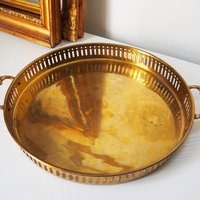 Vintage brass tray | Small brass tray with handles | Round brass tray | Round vintage brass tray with handles | Brass serving tray