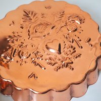 Set of two vintage copper baking molds | Vintage copper molds | Mismatched copper molds | Vintage baking molds | Vintage kitchen decor