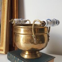 Vintage brass planter with ceramic handles | Vintage brass planter | Footed brass planter | Vintage planter