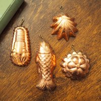 Set of four small vintage copper baking molds | Tiny copper molds | Mismatched copper molds | Vintage copper molds | Vintage kitchen decor