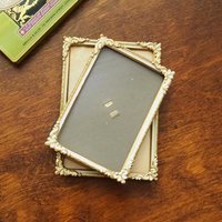 Set of two vintage photo frames | Set of two small matching vintage frames | Vintage brass picture frames | Brass and white frames
