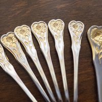 Set of six vintage teaspoons and a cake server | Hackmann Myrna | Vintage stainless steel teaspoons | Vintage teaspoons
