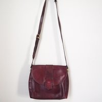 Vintage leather crossbody bag | Vintage leather bag | Burgundy leather bag | Vintage leather bag by Three Bags | Made in Finland