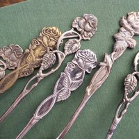 Set of six vintage teaspoons | Small silver plated teaspoons | Mismatched teaspoon set | Vintage rose teaspoons