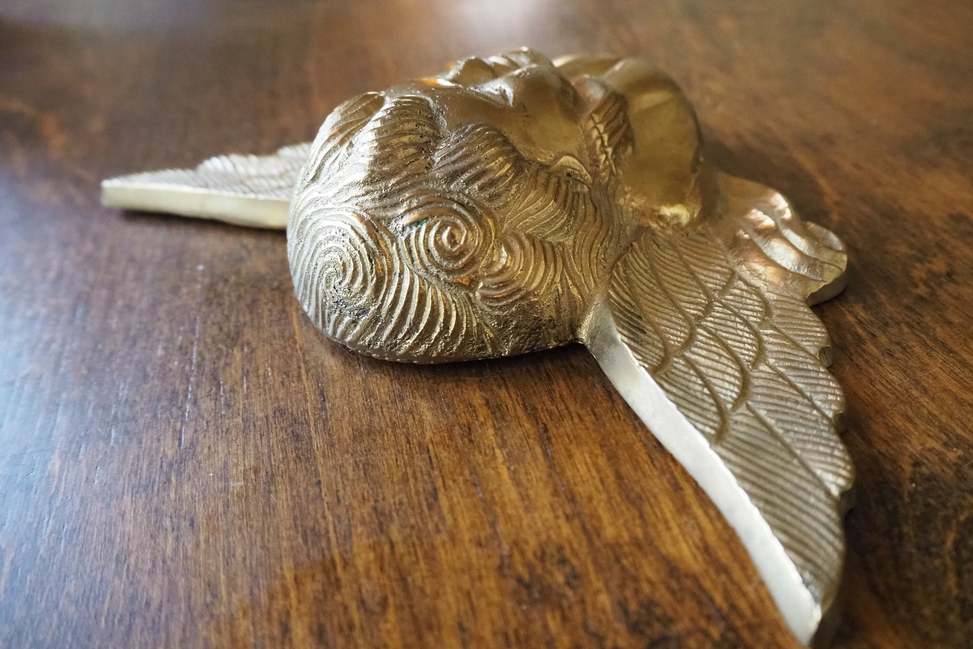 Vintage brass angel | Angel wall ornament | Vintage angel figure | Brass cherub figure